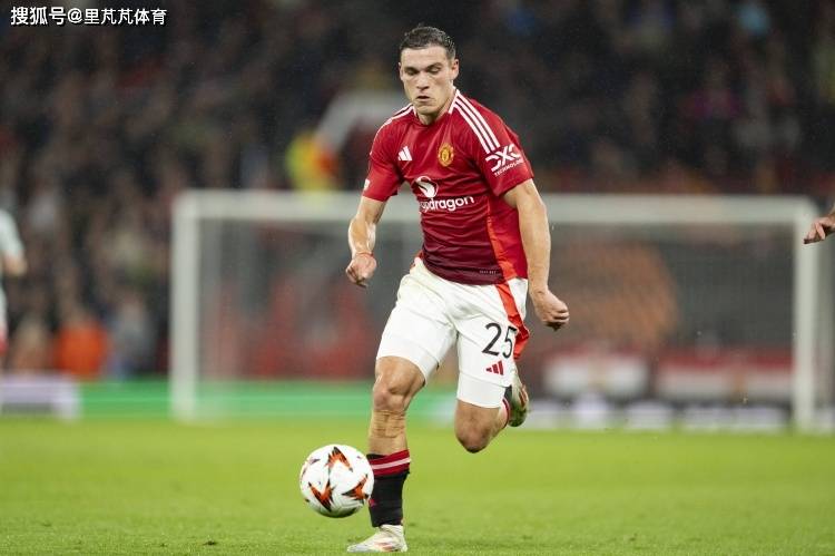 สรุปผลพรีเมียร์ลีก: ฮาแลนด์ฟอร์มร้อนแรงเกินต้าน, สองแข้งใหม่ตกเป็นเป้าหมายของหกทีมยักษ์ใหญ่ _Player_Gat_Match