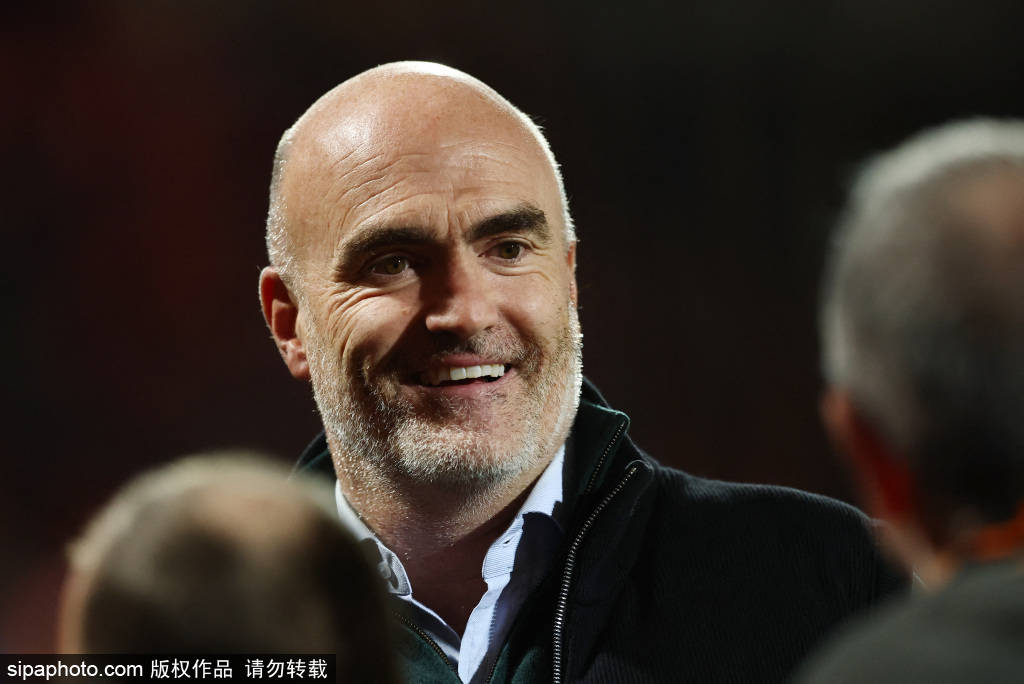 ตลาดซื้อขายนักเตะฤดูหนาว: คัมโปสเปิดเผยกลยุทธ์ที่รอบคอบและแผนอนาคตของปารีส แซงต์-แชร์กแมง _ทัศนคติของนักเตะ_เศรษฐกิจ_