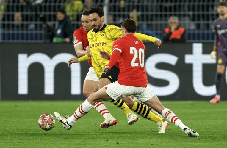 พรีวิวรอบชิงชนะเลิศแชมเปียนส์ลีก: ดอร์ทมุนด์ตั้งเป้าคว้าตำแหน่งจ่าฝูงในบ้าน; โบโด/กลิมท์ทีมม้ามืดต้องเผชิญกับอาร์เซนอล, โรม่า และวิลล่าเรียลที่แข็งแกร่งในบ้าน