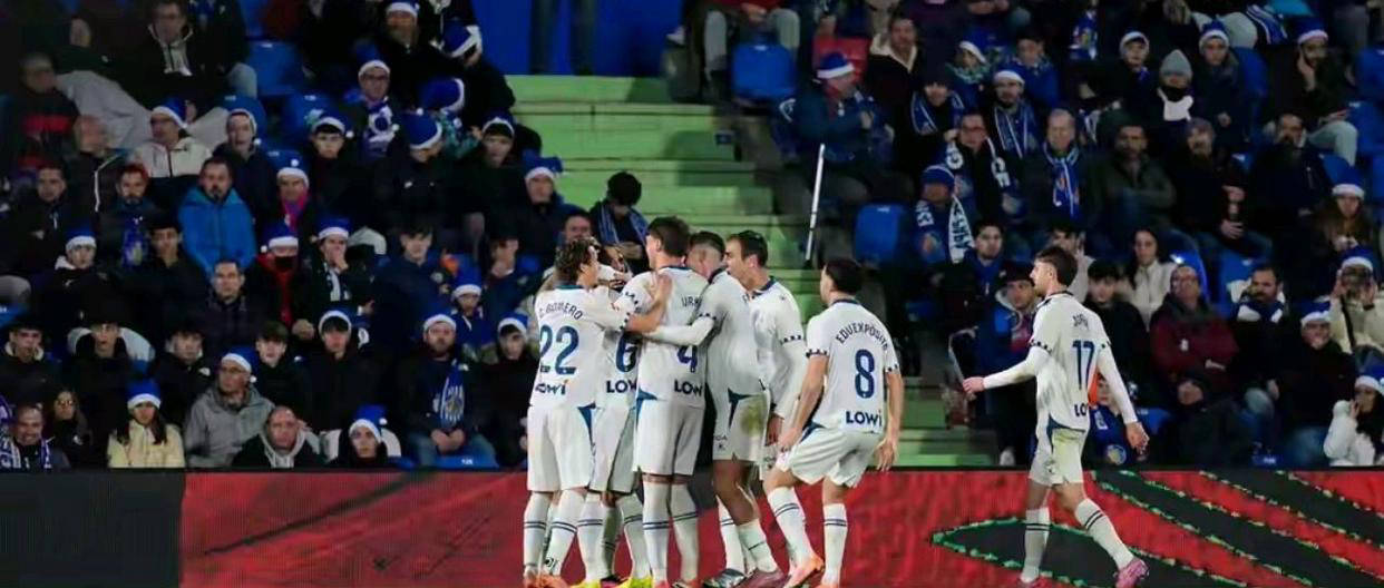 ลาลีกา นัดที่ 16: เอสปันญ่อล คว้าชัยชนะ 1-0 ในเกมเยือนเหนือเกตาเฟ่ ขยายสถิติชนะติดต่อกันในลีกเป็น 4 นัด การแข่งขันท้าทายการป้องกัน