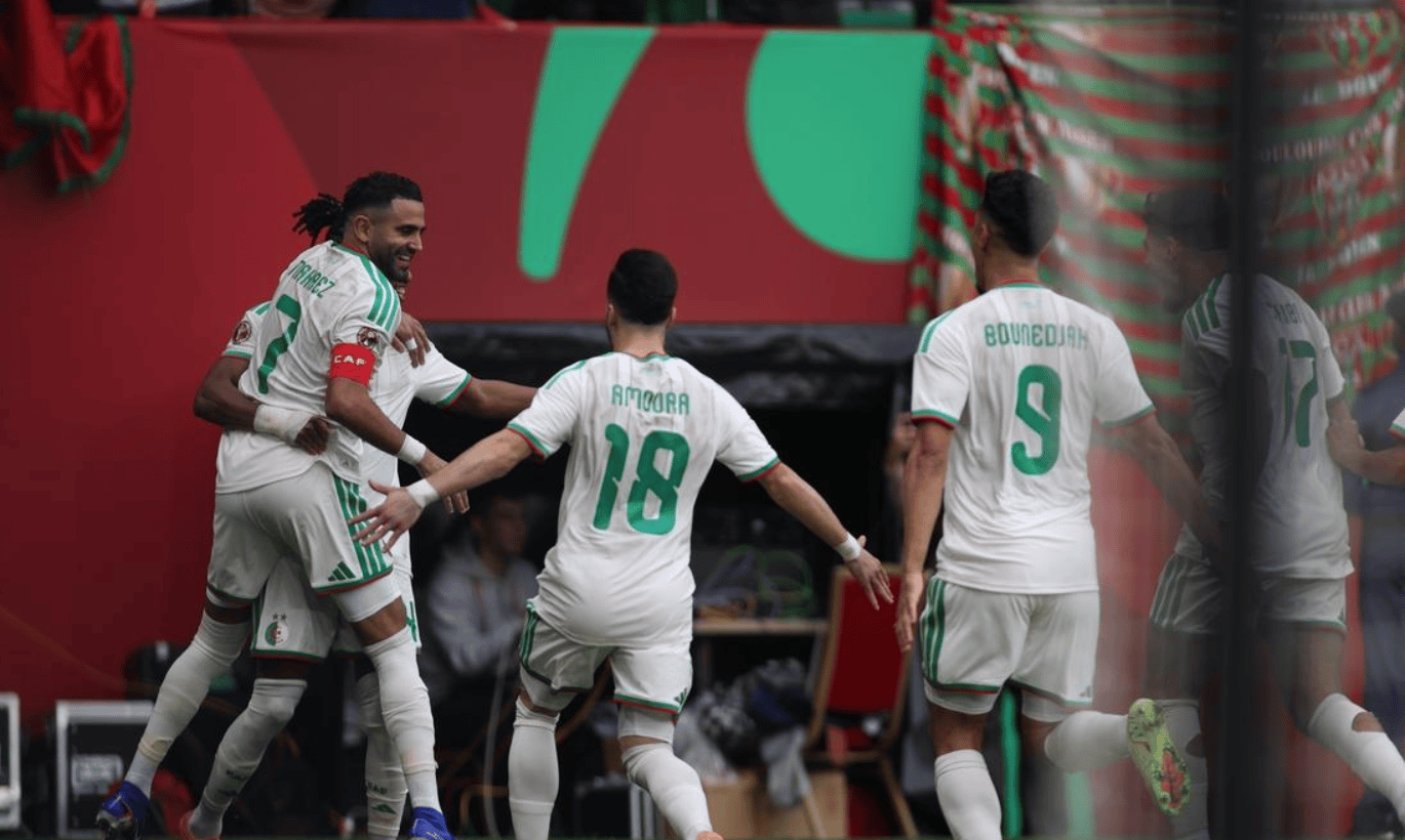 ถล่มยับ 3-0! ยักษ์ใหญ่แห่งแอฟริกาเปิดฉากแคมเปญด้วยชัยชนะ ขณะที่อดีตดาวเตะแมนซิตี้โชว์ฟอร์มร้อนแรง: ยิงสองประตู_ซูดาน_มาห์เรซ_ประตู