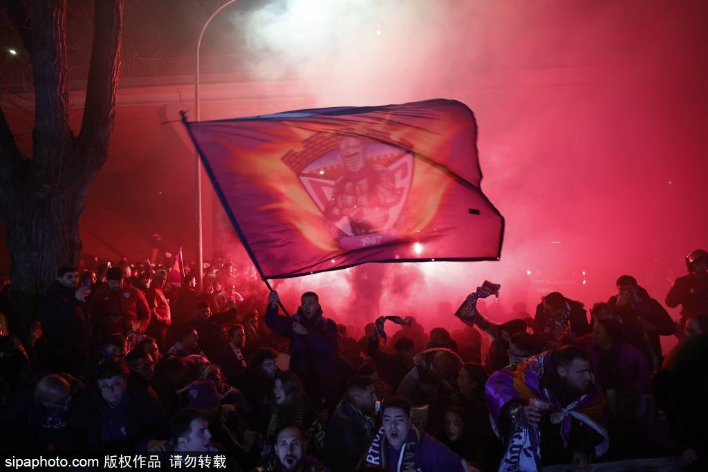 นักเตะสามดาวของบาร์เซโลน่าเผชิญอนาคตที่ไม่แน่นอน: การตัดสินใจเรื่องสัญญาของแรชฟอร์ด, เลวานดอฟสกี้ และคริสเตนเซ่นใกล้เข้ามา