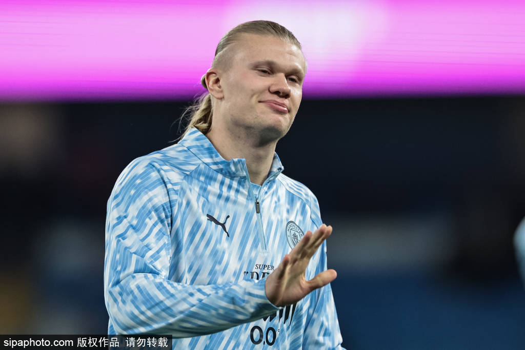 พรีวิวการแข่งขัน: เรอัล มาดริด และ บาร์เซโลนา ปะทะกันเพื่อชิงความรุ่งโรจน์ในศึกซูเปอร์คัพสเปน; แมนเชสเตอร์ ยูไนเต็ด และ แมนเชสเตอร์ ซิตี้ มุ่งหยุดยั้งความตกต่ำ ไบรท์ตัน พบ อาร์เซนอล