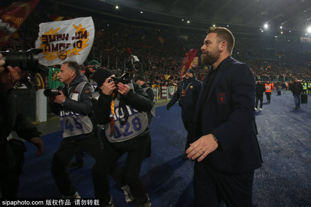 โรม่าคว้าชัยชนะ 2-0 เหนือซาสซูโอโล่! ทีมของกัสเปรินีไล่จี้สองอันดับแรก ขณะที่ศึกชิงตั๋วแชมเปี้ยนส์ลีกทวีความเข้มข้น_อินเตอร์ มิลาน_กัลโช่ เซเรีย อา_เอซี มิลาน