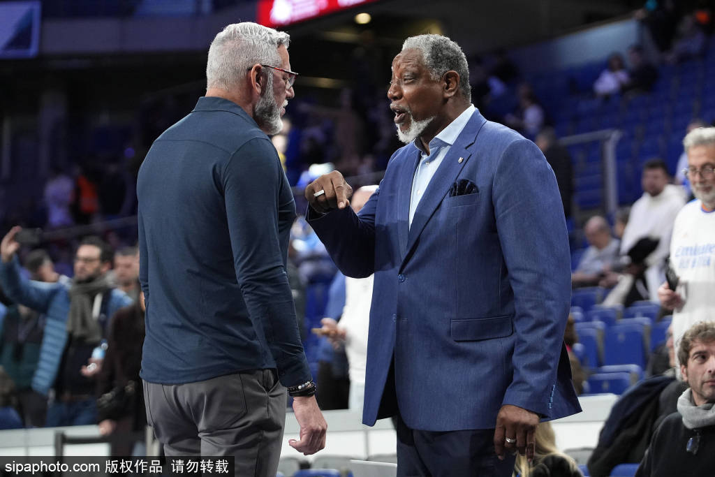 เรอัล มาดริด พบ บาร์เซโลนา 1-1 บทวิเคราะห์: อีกคืนที่เต็มไปด้วยดราม่าที่เบร์นาเบว วินิซิอุสสร้างแรงผลักดัน