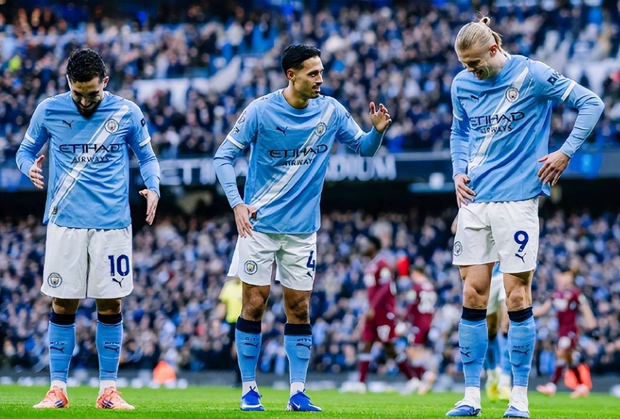 รอบรองชนะเลิศลีกคัพ: แมนเชสเตอร์ ซิตี้ พบ นิวคาสเซิล (เยือน) ตั้งเป้าหลีกเลี่ยงความพ่ายแพ้เป็นนัดที่สามติดต่อกันในฐานะทีมเยือน ฮาแลนด์ยังคงฟอร์มในถ้วยนี้ไม่โดดเด่น นัด | เกมรุก | ยูฟ่า แชมเปียนส์ลีก