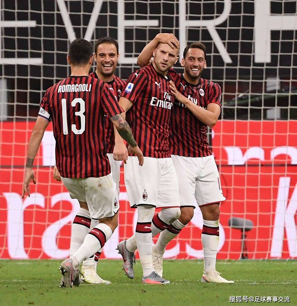 ฟุตบอลวันนี้: โคโม พบ เอซี มิลาน (เหย้า) ลีก (เยือน)