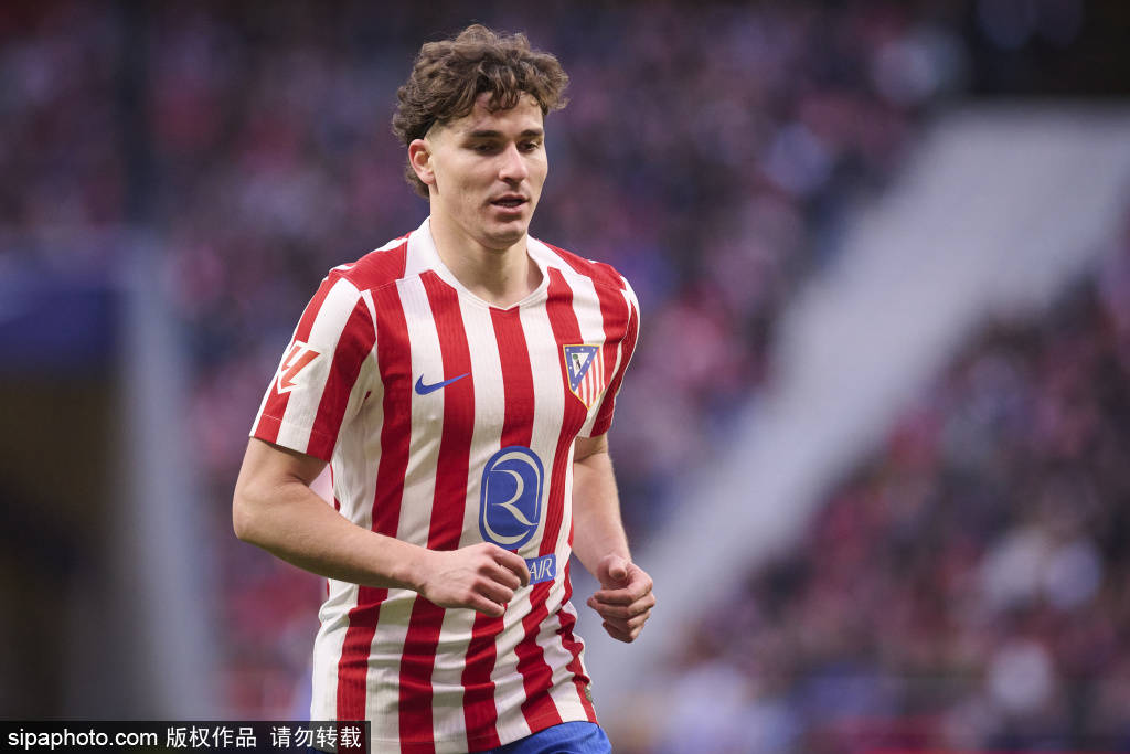 อัปเดตตลาดซื้อขาย: 1 กุมภาพันธ์ 2026 รายงานสด – ข่าวล่าสุดเกี่ยวกับบาร์เซโลนา, แอตเลติโก มาดริด, ยูเวนตุส และปารีส แซงต์-แชร์กแมง อัลวาเรซ, อานี, ปีก