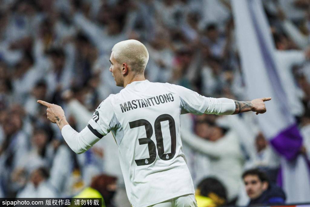 ไฮไลท์แชมเปียนส์ลีก: ปารีส แซงต์-แชร์กแมง พลิกกลับมาชนะอย่างมหัศจรรย์, โบโด/กลิมท์ สร้างความตกใจให้กับอินเตอร์ มิลาน, ฮีโร่สี่ประตูของนิวคาสเซิล ยูไนเต็ด โดดเด่น _แมตช์_ อินเตอร์ มิลาน เรอัล มาดริด