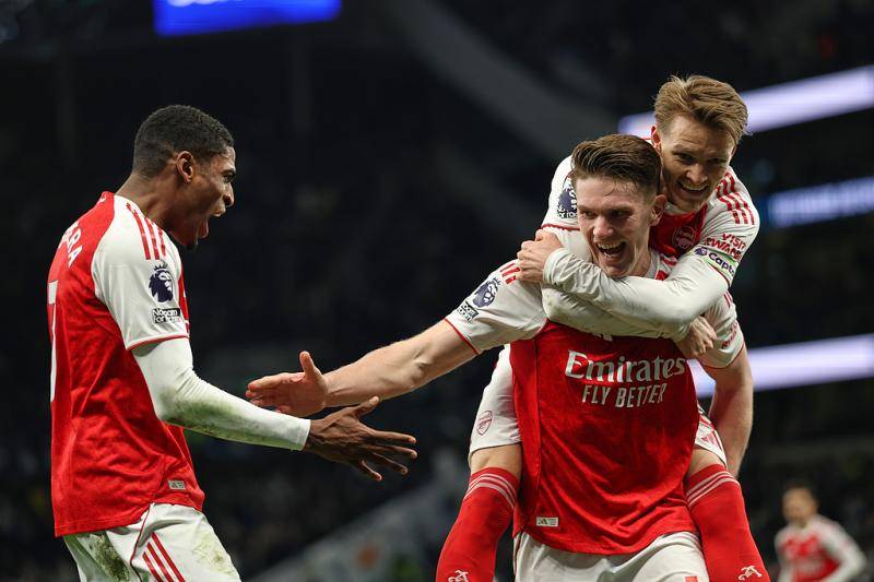 คุณรู้หรือไม่? อาร์เซนอลคว้าชัยชนะเหนือคู่แข่งในศึกนอร์ธลอนดอนดาร์บี ผู้ตัดสิน: ริวิแยร์ เมสซี