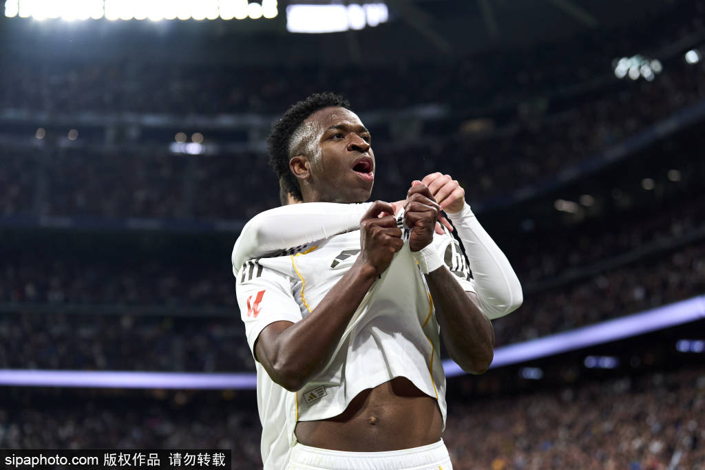 บาร์เซโลน่าต้องทุ่มเทเต็มที่เพื่อเป็นแชมป์ แมตช์ ฟาติ ผู้เล่น