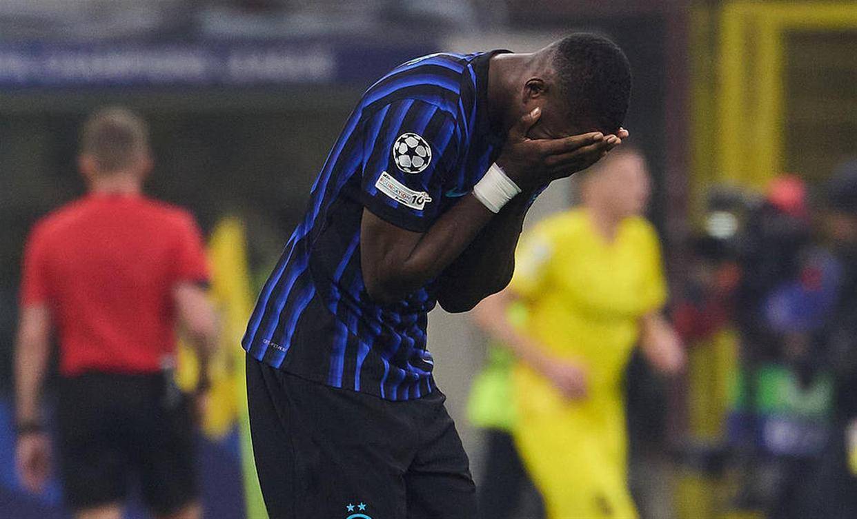 อินเตอร์ต้องจ่ายราคาแพงสำหรับการประเมินคู่แข่งต่ำเกินไป! แต่สิ่งที่น่ากังวลจริงๆ ไม่ใช่ความพ่ายแพ้เอง แต่เป็นการตกต่ำอย่างรวดเร็วของฟุตบอลอิตาลีโดยรวม