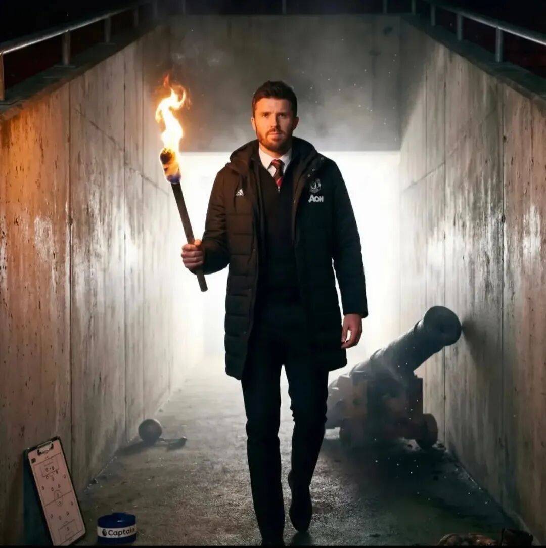 แผนเปลี่ยนเมื่อการแข่งขันเพื่ออันดับสามเริ่มขึ้น! ยูไนเต็ดรวมพลังเพื่อแซงวิลล่าด้วยชัยชนะเหนือคริสตัล พาเลซ; คาร์ริคแย้มเชสโก้อาจได้ลงตัวจริง_แชมเปียนส์ลีก_อาร์เซนอล_โรม่า