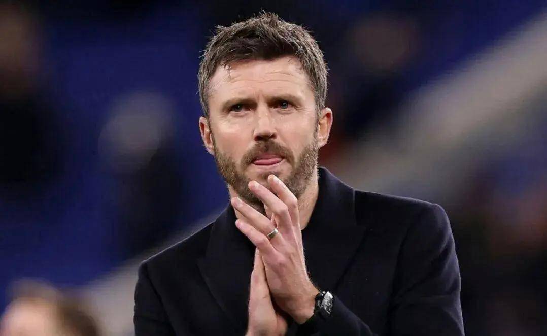 แมนเชสเตอร์ ยูไนเต็ด คว้าตัวกองกลางตัวรับของไบรท์ตันในราคาถูก ขณะที่ลิเวอร์พูลและสเปอร์สได้แต่มองอย่างหมดหนทาง _เบล_ กองกลาง_ ปีศาจแดง