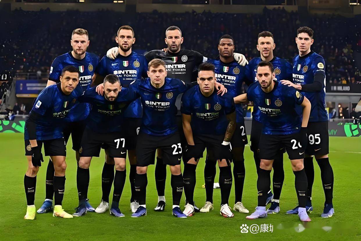 อินเตอร์ มิลาน กวาดชัยชนะในบ้านทั้งหมด! กลับมาได้หลังจากตกรอบแชมเปียนส์ลีก การต่อสู้เพื่อหนีตกชั้นของเจนัวพิสูจน์แล้วว่าไร้ผลเมื่อเล่นนอกบ้าน_การป้องกัน_เซเรีย อา_การโจมตี