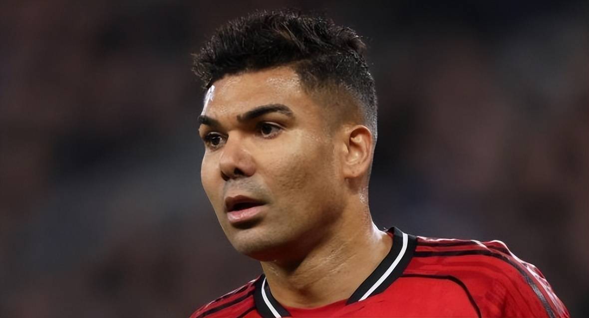 มีความเป็นไปได้สูงที่จะย้ายทีม! โบนุชชี่เตรียมลดค่าเหนื่อยอย่างหนักเพื่อร่วมทีมเอซี มิลาน ตั้งเป้าจับคู่กับโมดริชเพื่อฟื้นฟูความรุ่งโรจน์ในอดีต_มิโร_เงินเดือน_สโมสรยุโรป