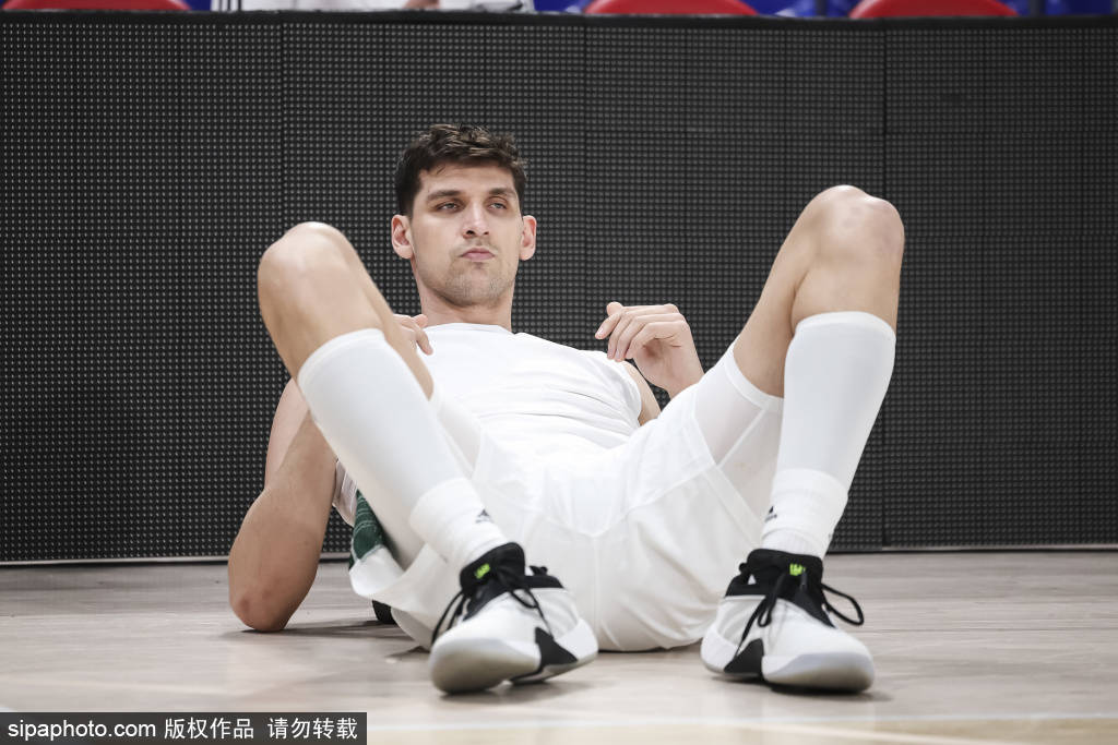 Alvarez: ฟรีคิกของ Nou Camp ทักทาย Messi - TechNet