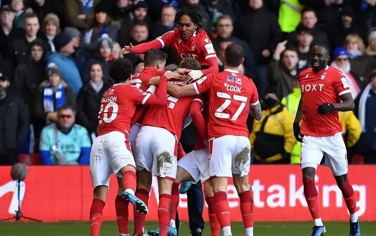 ยูโรปาลีก 14 รอบชิงชนะเลิศ: ปอร์โต้ vs น็อตติงแฮม ฟอเรสต์ ในบ้าน