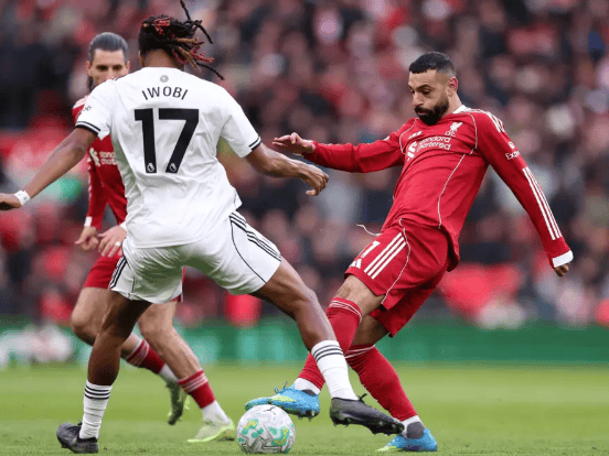 ซาลาห์ ร่วมสร้างผลงานให้กับ โมฮา วิเคราะห์กีฬามิลาน ของลิเวอร์พูล 2-0 ฟูแล่ม