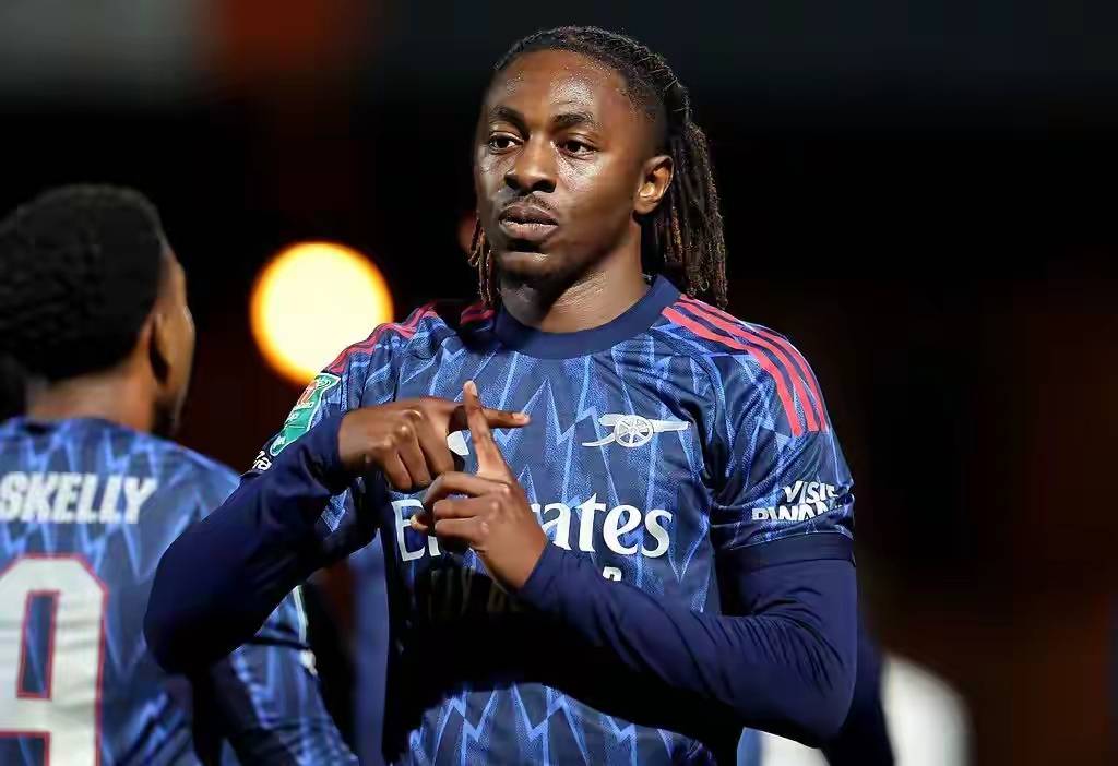 แชมป์ถล่มทลายหมดแล้ว! อาร์เตต้า อาบ อาเซ่น ไม่ถอย!_ ผู้เล่น_แมนฯซิตี้_โฮมฟิลด์