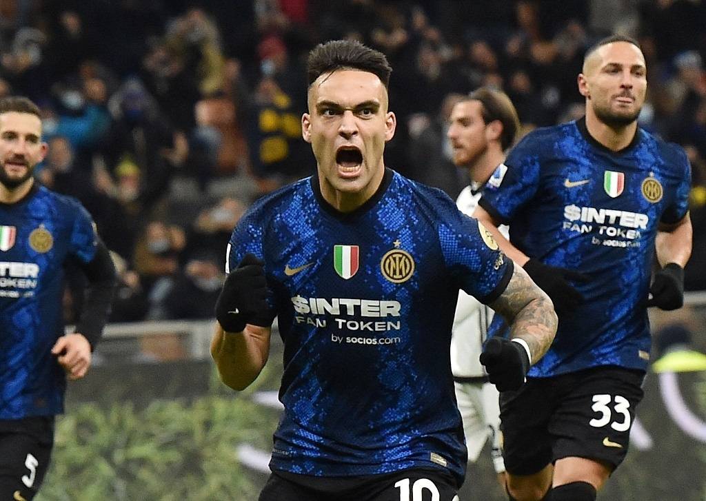 MI BODY: อินเตอร์ มิลาน สรุปกรอบทีมใหม่ของมิดฟิลด์ หกคอร์ได้รับการสรุป และวลาเท็กซ์ออกจากทีม Summer_UEFA Champions League_serie A