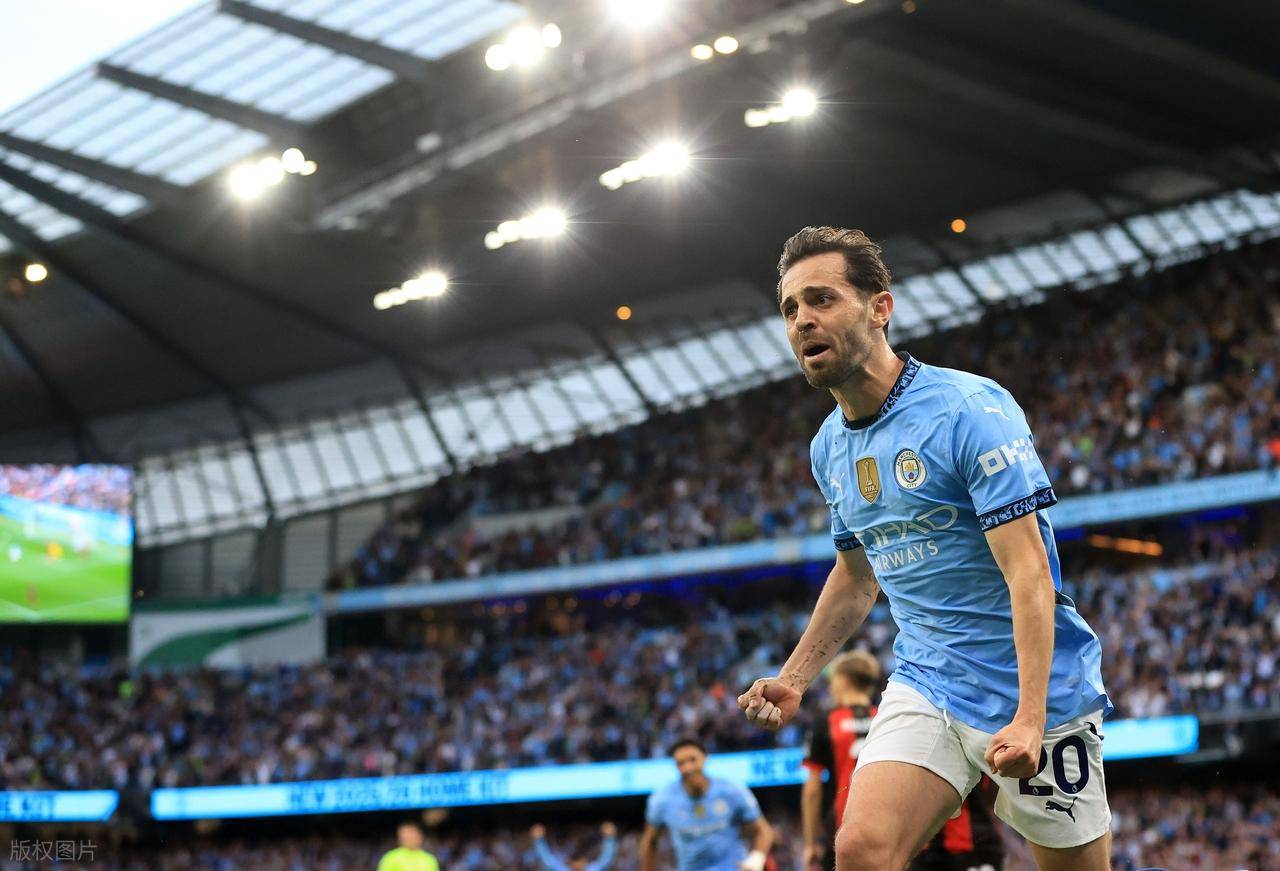 สัญญาที่นั่ง B-seat ออกจากแมนเชสเตอร์ซิตี้เมื่อหมดอายุและบาร์เซโลนาตั้งเป้าไปที่โอกาสที่จะไม่ต้องขอวีซ่า! คุณยังสามารถรับค่าธรรมเนียมการโอนได้เป็นเวลาหนึ่งปี! _ มิดัลฟิลด์_ยูฟ่า แชมเปี้ยนส์ ลีก_เซเรีย อา