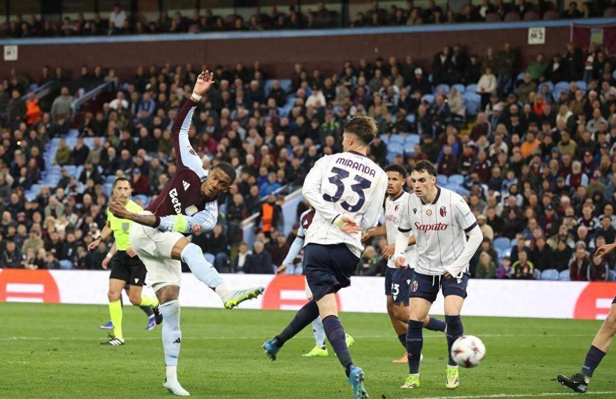 กับ ฟลอเรนซ์ 2-4, ปอร์โต้ 1-2, วิลล่า 7-1 กวาด, ยูโรป้าลีก และ นัดชิงชนะเลิศ ยูโรป้าลีก ออกหมด!_ การแข่งขัน_round_uefa แชมเปี้ยนส์ลีก