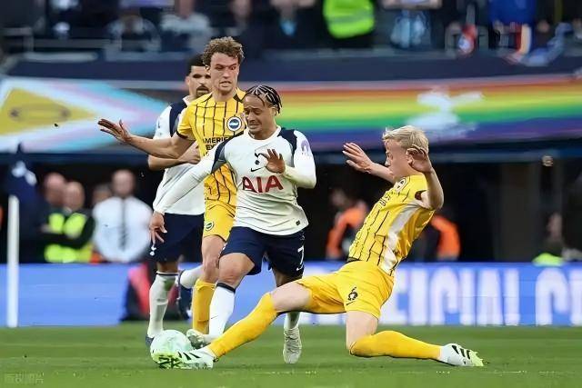 รู้ | ท็อตแนม 15 รอบการอยู่ยงคงกระพันยังคงอยู่ในอันดับในการตกชั้น Zone_Real Societies_Best League_Gnabry