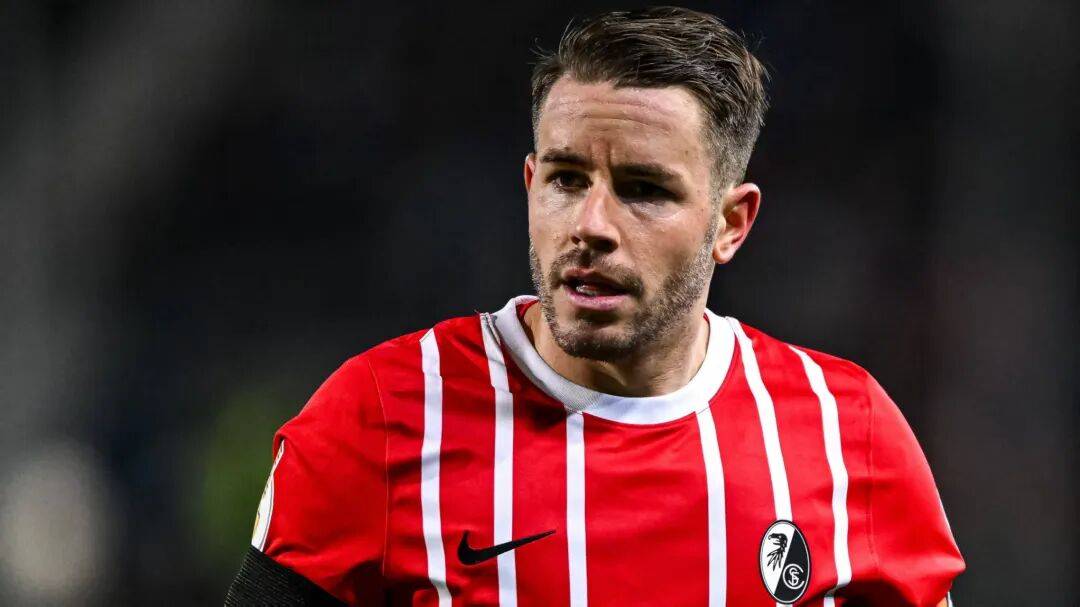 วิลล่าและซันเดอร์แลนด์เค้กชิ้นหนึ่ง!_ combat_middlefield_emery