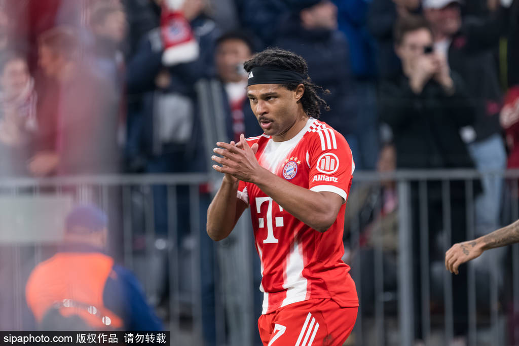 บาเยิร์น ประกาศ ประกาศว่า กนาเบรียร์ บาดเจ็บสาหัส และยาว สื่อเยอรมัน : พลาดฟุตบอลโลกในรอบ 3 เดือน