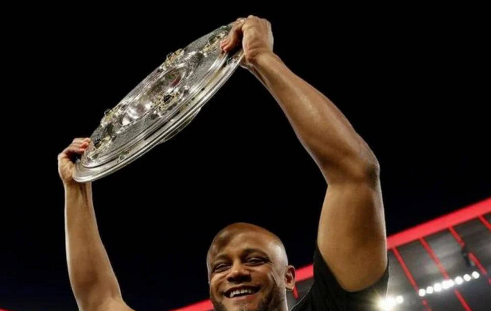 กอมปานีนำบาเยิร์นคว้าแชมป์บุนเดสลีกา 2 สมัยติดต่อกัน! 50 ก้าวชนะ เป้าหมายที่ Triple Crown และคะแนน Record_Season_Uefa Champions League_Dynamo Zagreb