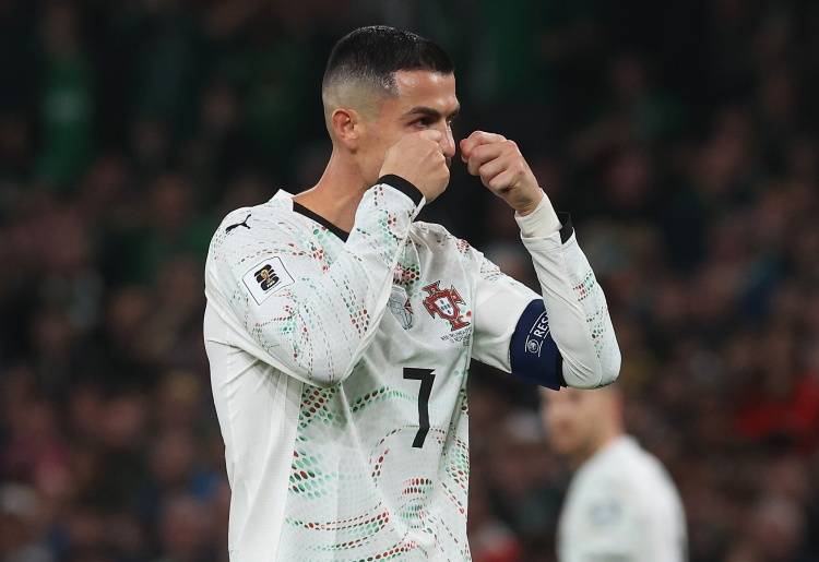 โรนัลโด้ไม่ใช่ 5003! เพราะได้รับเลือกให้ทีมที่แย่ที่สุดในฟุตบอลโลกถึง 7 ครั้งแล้ว!_ bas_portuguese_supporter