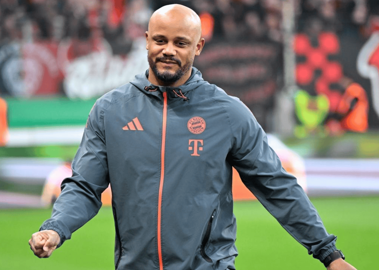 2-0 ในการชนะ 2-0 คอนเพย์คือพระเจ้า: เป้าหมายคือการชี้มงกุฎสามครั้ง _ บาเยิร์น_leverkusen_indemnity