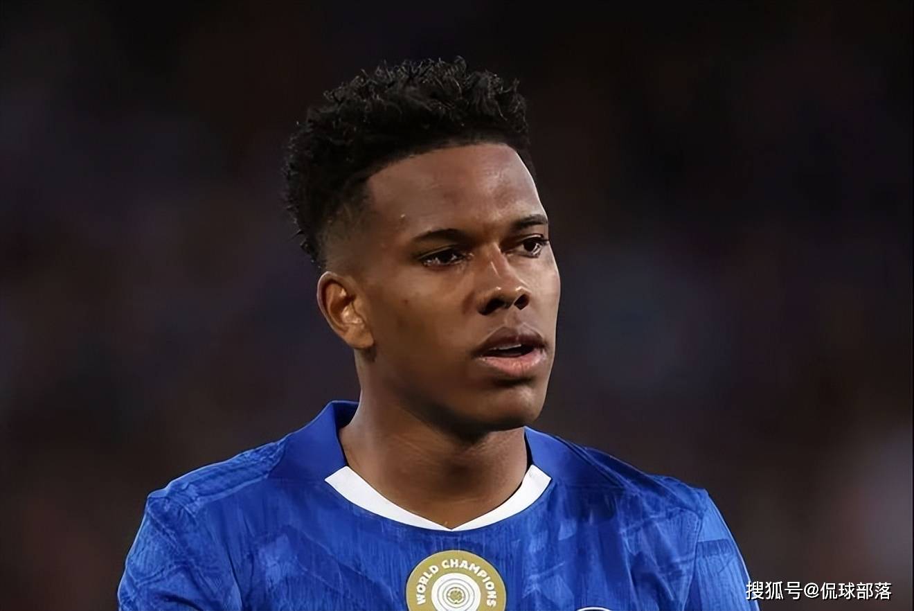 เพียง 50 วันก่อนเกมเริ่ม! บราซิล 80 ล้านอัจฉริยะพลาดฟุตบอลโลกระดับ 4 เอ็นร้อยหวาย + ชนและ Cry_estewang_chelsea