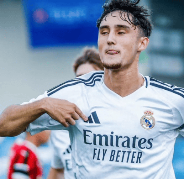 รายงานกีฬาของมิลาน: เลเวอร์คูเซ่น โปรตุเกส และทีมอื่นๆ มุ่งเน้นไปที่กีฬาเขียนย้อนหลังวัย 19 ปีของเรอัล มาดริด Fortya_Player_Ajax_Portuguese Sports