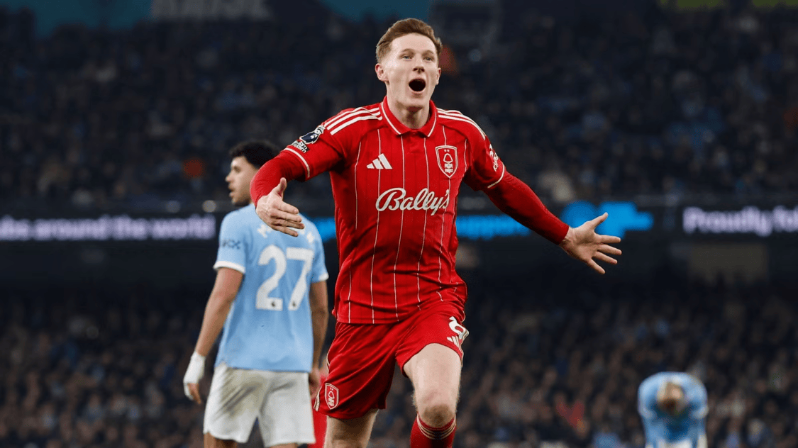 มอบ 100 ล้านบิงดีสตาร์! แมนเชสเตอร์ ยูไนเต็ด ล็อคอัจฉริยะผู้ยิ่งใหญ่ พรสวรรค์บดขยี้ Anderson_Ayub Buadi_midfielder_uefa แชมเปี้ยนส์ลีก